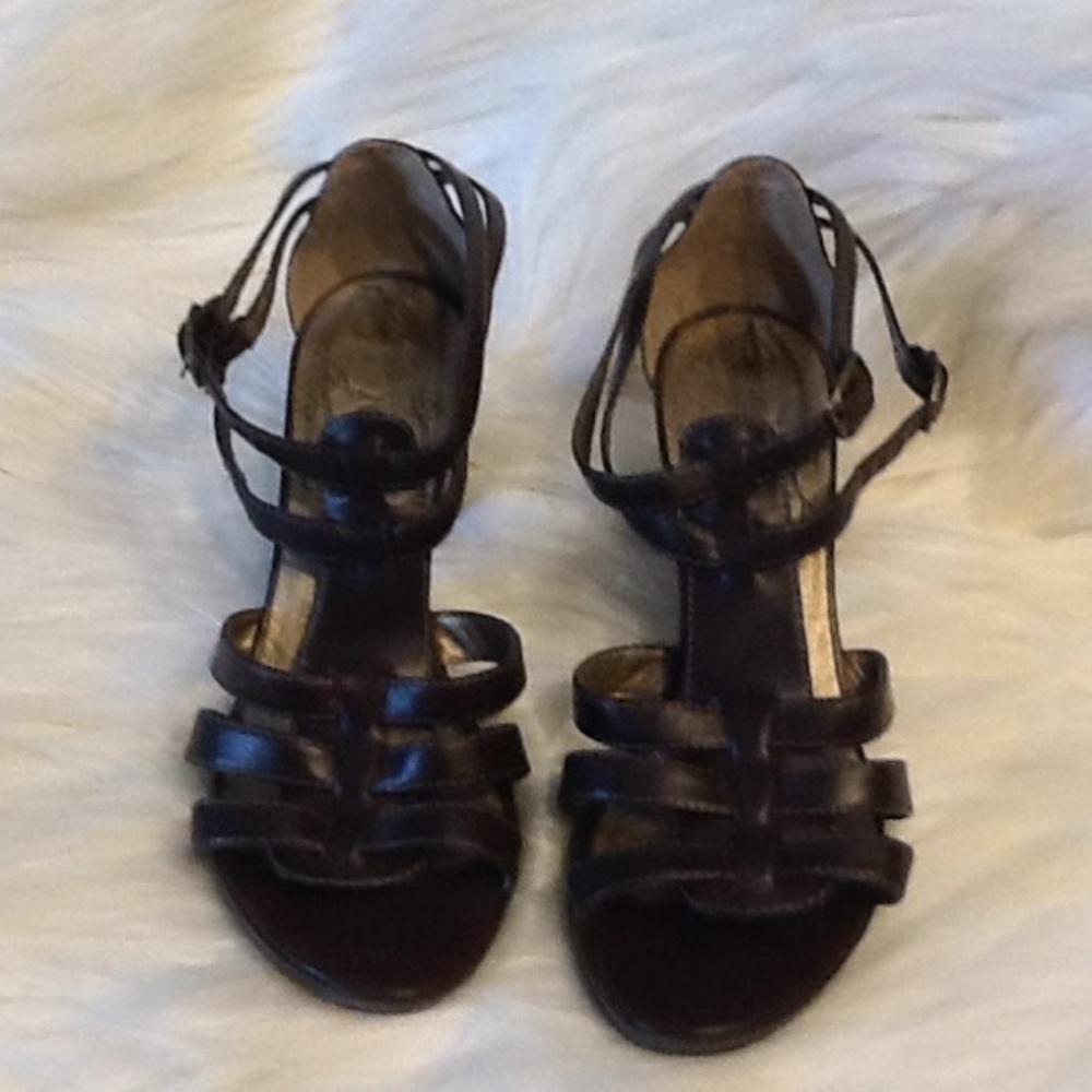 Mudd Strap Open Toe Hills